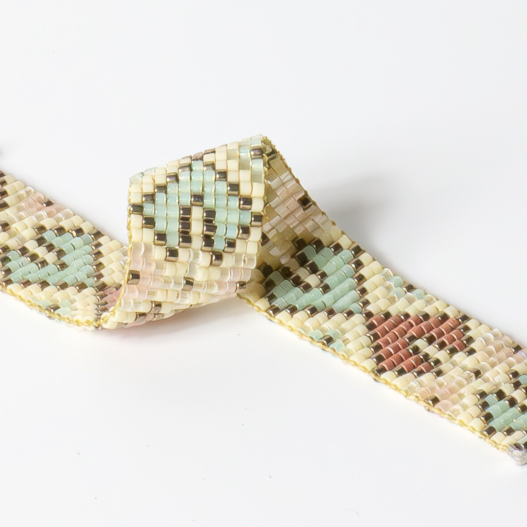 Hearts of Samiyeh - Bracelet with Palestinian Tatreez Pattern
