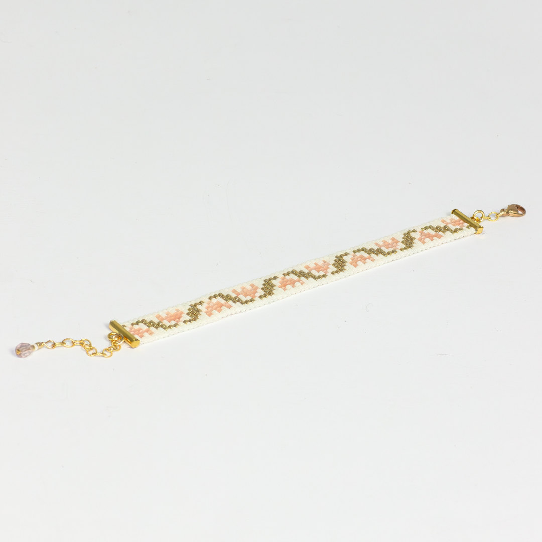 Tulip in Pink - Bracelet with Palestinian Tatreez Pattern