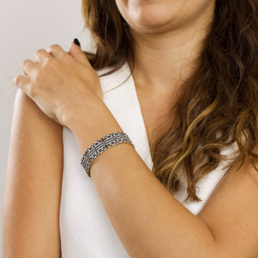 Chain Mail Gray Bracelet 