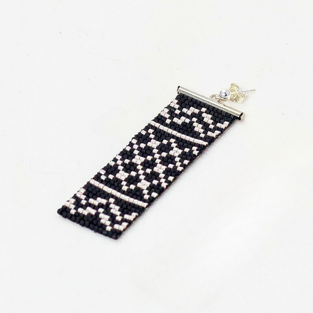 Keffiyeh Earring in Black with Pattern from Kuffiyeh