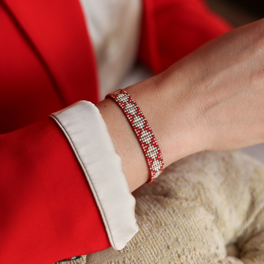 The Passage in Brick Red - Bracelet with Palestinian Tatreez Pattern